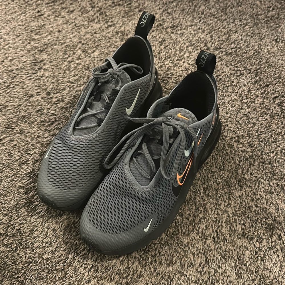 Kids air max 270 size 3… worn twice